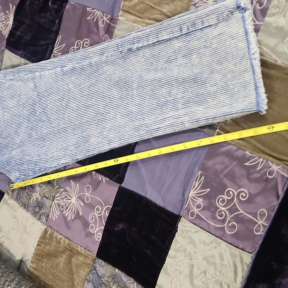 POL Distressed Washed Crop Corduroy Pants - Picture 8 of 8